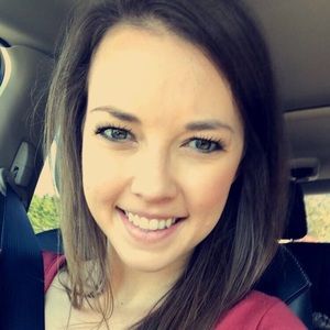 Meet your Posher, Kaytlin